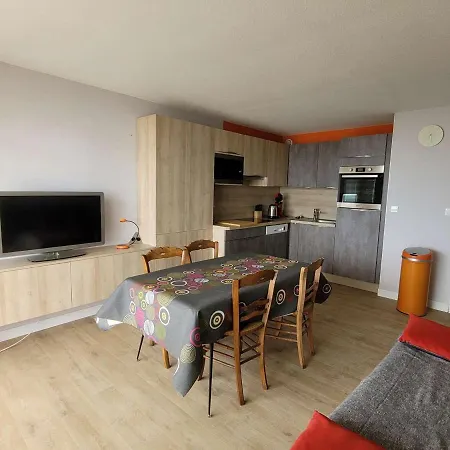 En Bord De Avec Balcon, 2 Chambres, Parking Et Wi-fi, Pour 6 Personnes A - Fr-1-672-6 Daire Merlimont