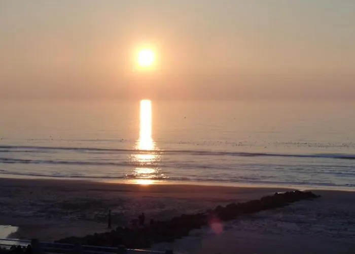 En Bord De Avec Balcon, 2 Chambres, Parking Et Wi-fi, Pour 6 Personnes A - Fr-1-672-6 Merlimont